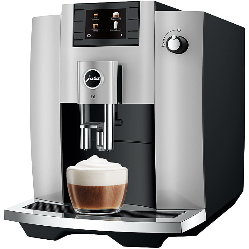 Jura E6 Platin Kaffeevollautomat mit Farbdisplay und verchromten Akzenten