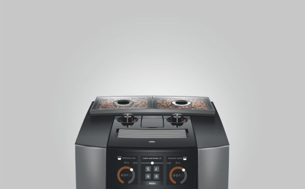 J10 twin Diamond Onyx Kaffeevollautomat mit 6,7 Zoll Panorama-Display und zwei Bohnenbehältern