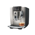JURA E8 Midnight Silver Kaffeevollautomat mit Farbdisplay und Milchsystem