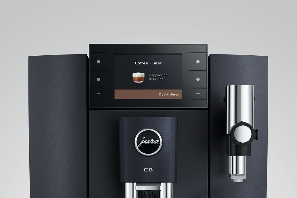JURA E8 Cosmic Black Kaffeevollautomat mit Farbdisplay und Tassenbeleuchtung