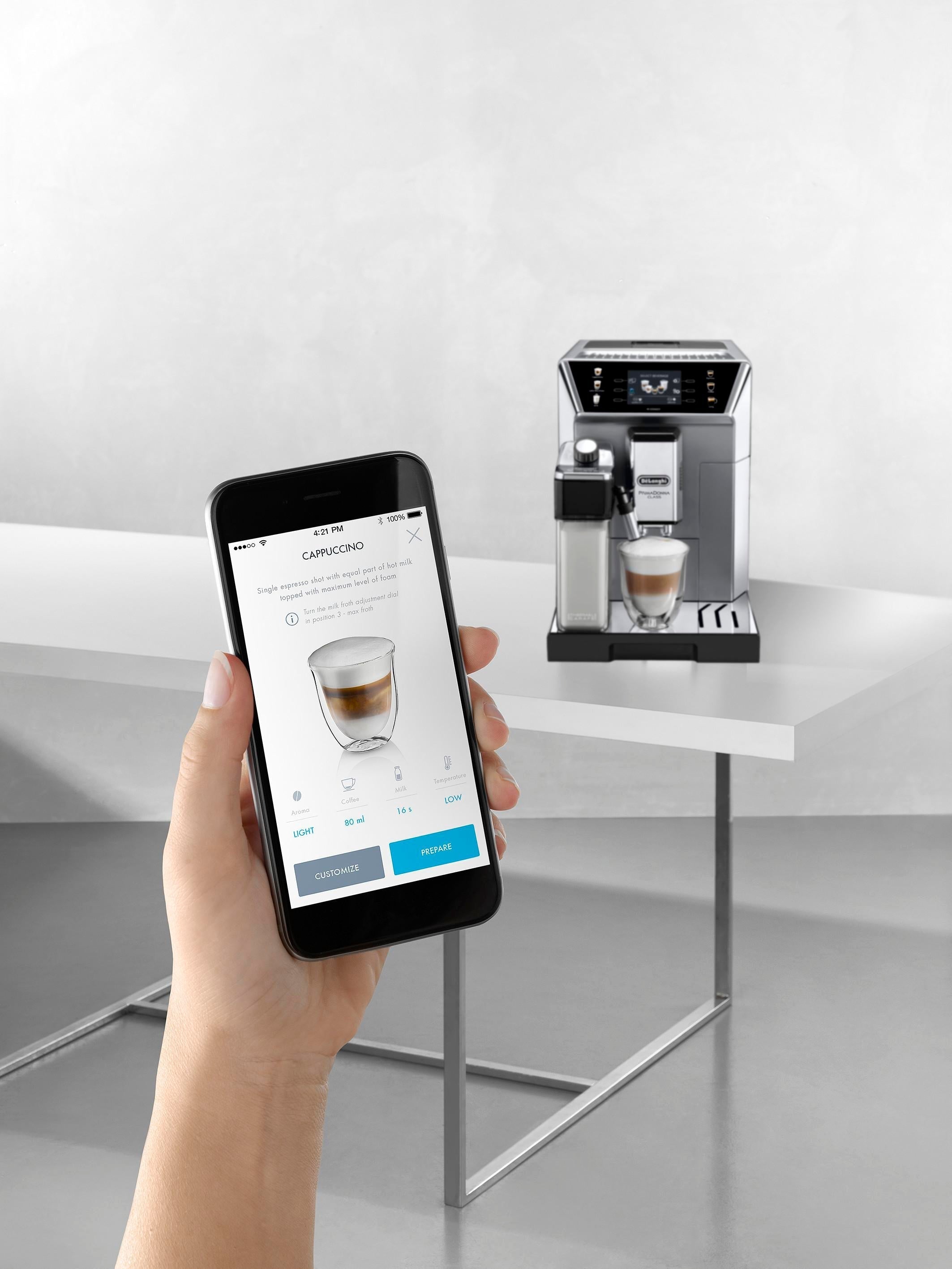 De'Longhi PRIMADONNA CLASS ECAM 550.85.MS Kaffeevollautomat in Silber mit TFT-Display