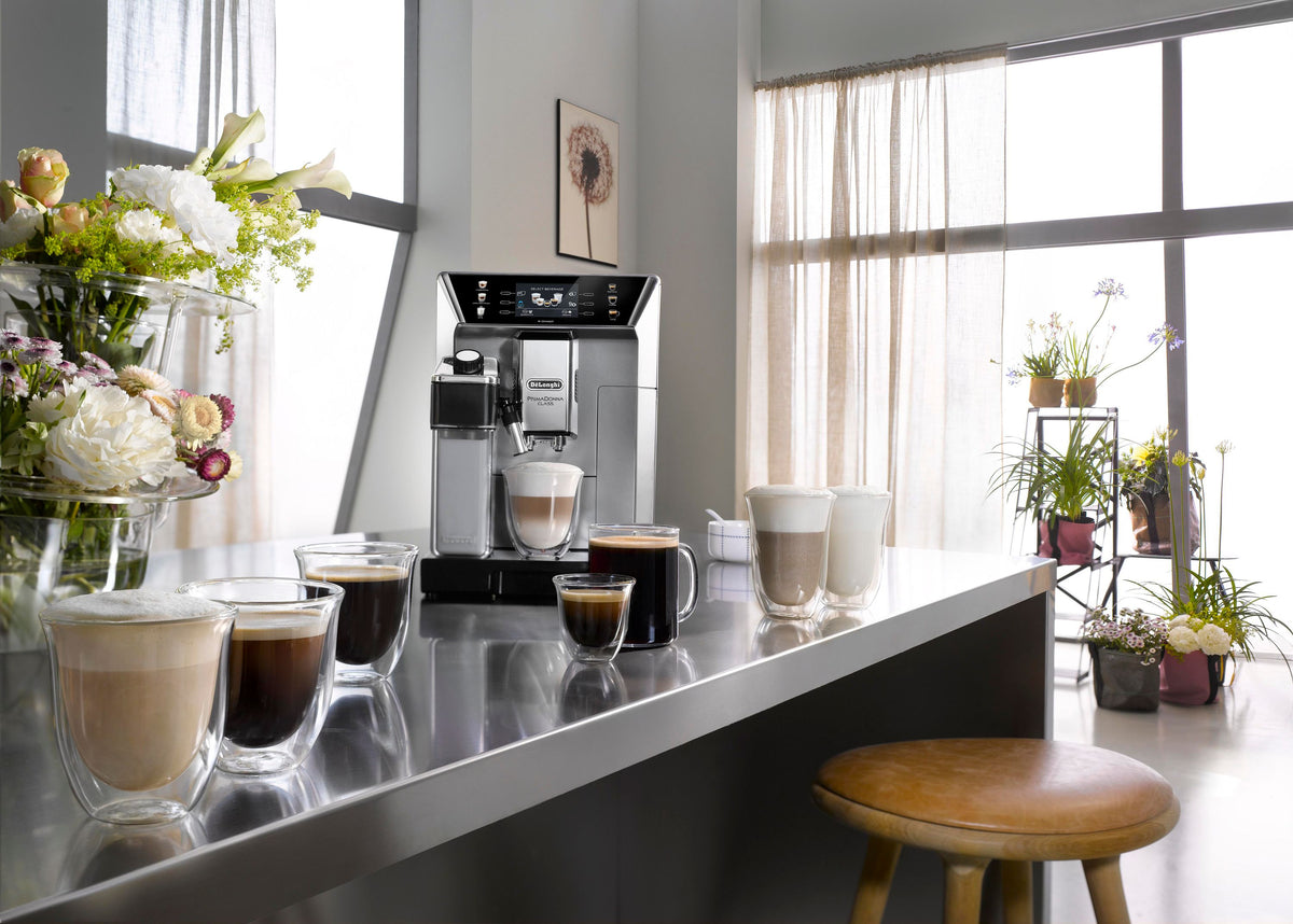 De'Longhi PRIMADONNA CLASS ECAM 550.85.MS Kaffeevollautomat in Silber mit TFT-Display