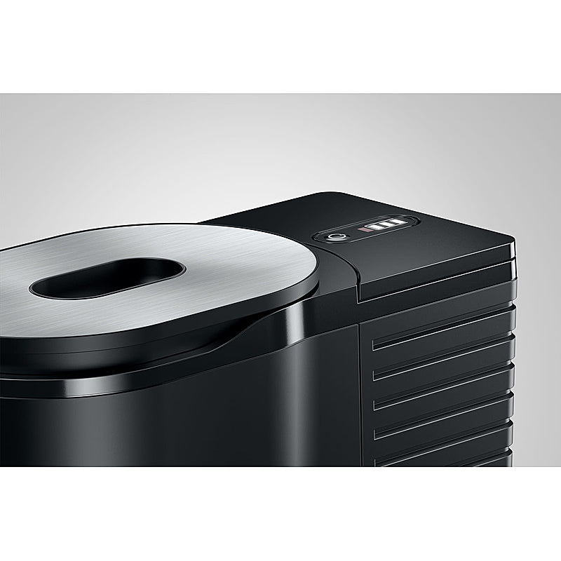 JURA Cool Control 0,6L Milchkühler in Schwarz mit kompakter länglicher Form