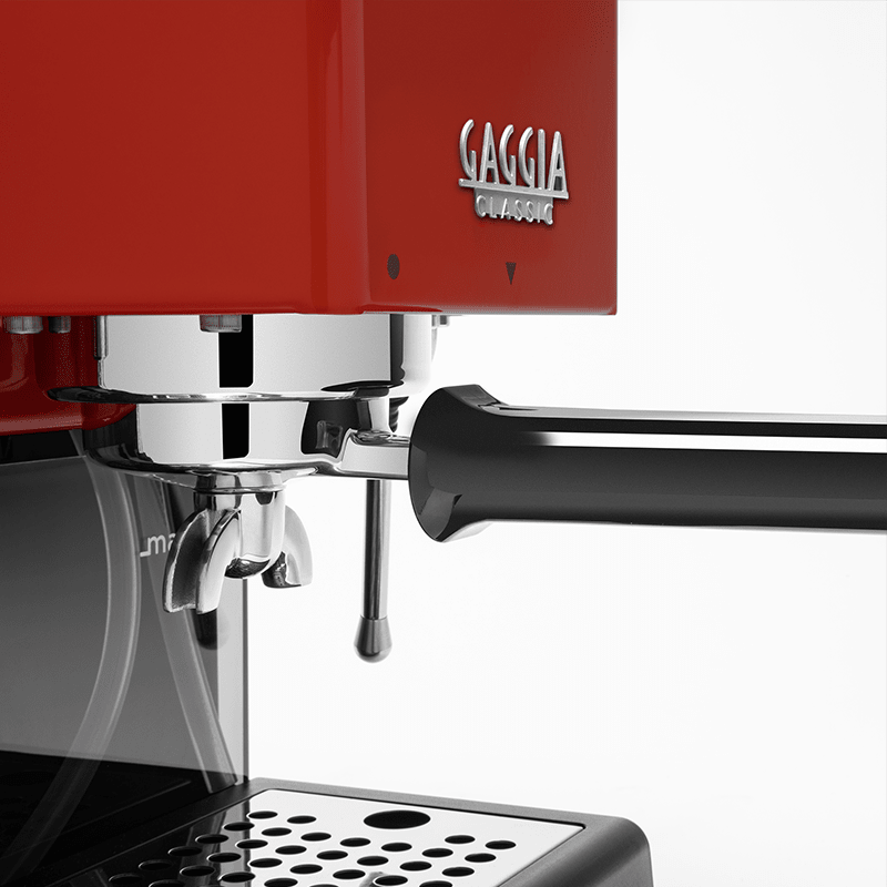 Gaggia Classic E24 Siebträgermaschine in gebürstetem Edelstahl mit 58mm-Siebträger