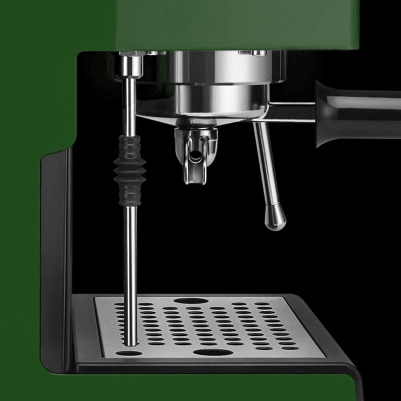 Gaggia Classic E24 Siebträgermaschine in gebürstetem Edelstahl mit 58mm-Siebträger