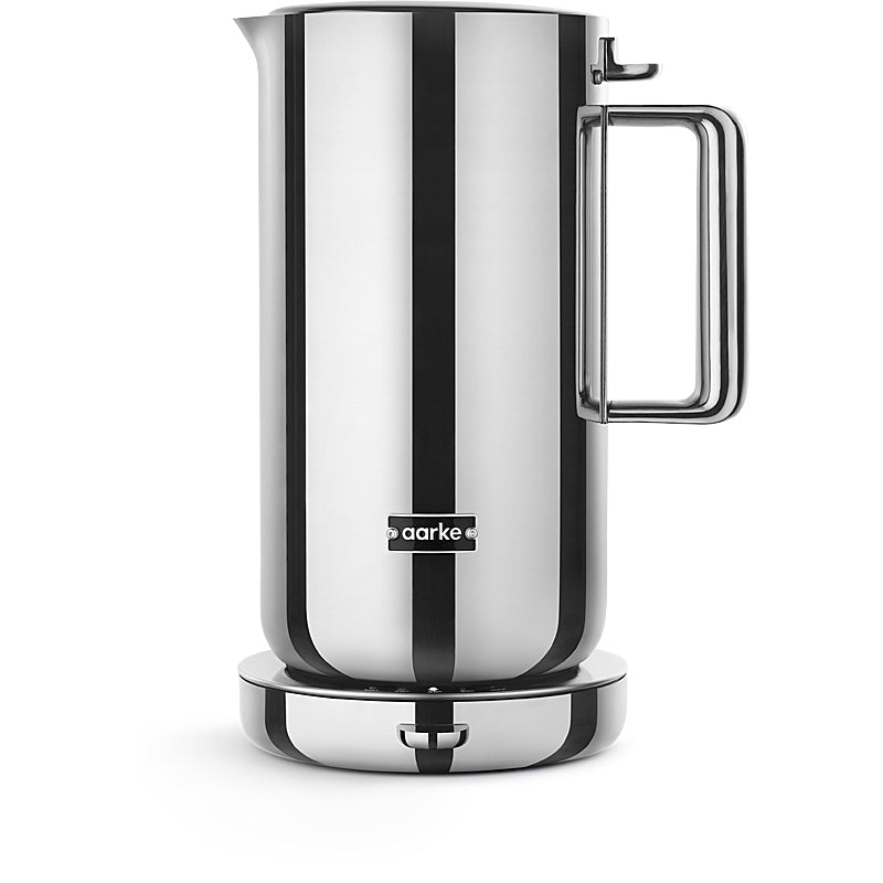 Aarke Wasserkocher aus Edelstahl mit minimalistischem Design und tropffreiem Ausguss