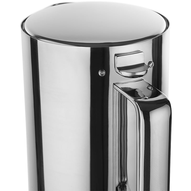 Aarke Wasserkocher aus Edelstahl mit minimalistischem Design und tropffreiem Ausguss