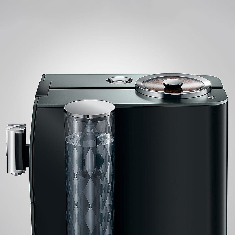 JURA ENA 5 Night Inox Kaffeevollautomat in Edelstahl-Optik mit Touch-Display und höhenverstellbarem Auslauf